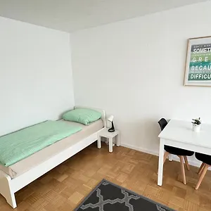Monteur & Messezimmer Ratingen-duesseldorf Apartment